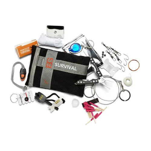 Clam-Style Ultimate Survival Kit 1