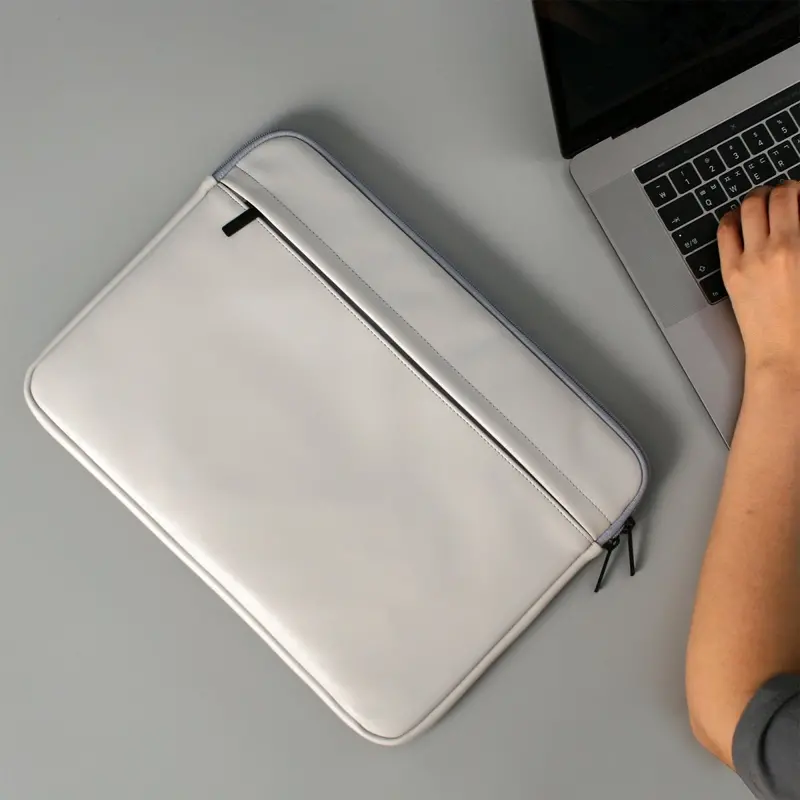 Danoz Direct Erato Grey 15-Inch Laptop Sleeve – Padded Protective Carry Case For Travel 1