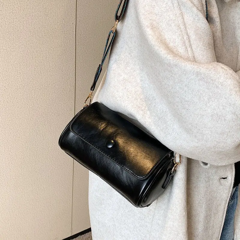 Danoz Fashion Black Vintage Pu Leather Shoulder Bag – Minimalist Crossbody With Adjustable Strap 1