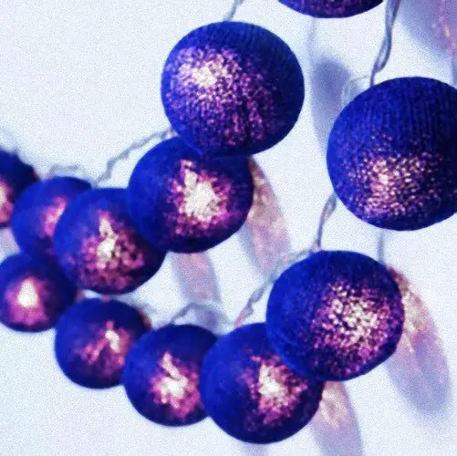 Danoz Xmas Dark Blue Cotton Ball String Lights – 5-Meter Battery-Powered Festive Garland 1