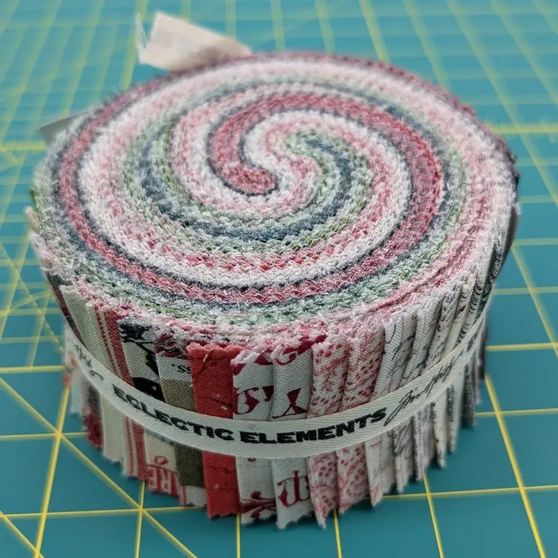 Tim Holtz Christmas Strip Roll Palette Perk – 40-Piece Craft Set 1